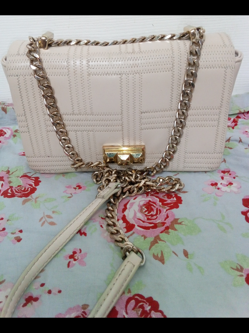 Zara Cream Quilted Crossbody with Gold Chain